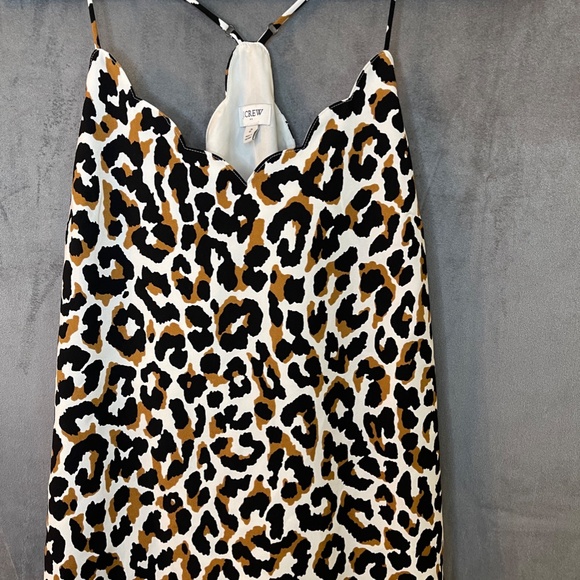 NWOT J Crew Factory Scalloped Cami Top in Leopard sz. 2 - Picture 2 of 5